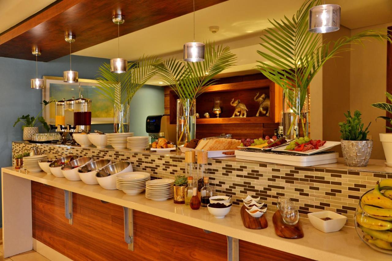 Town Lodge Mbombela Екстериор снимка