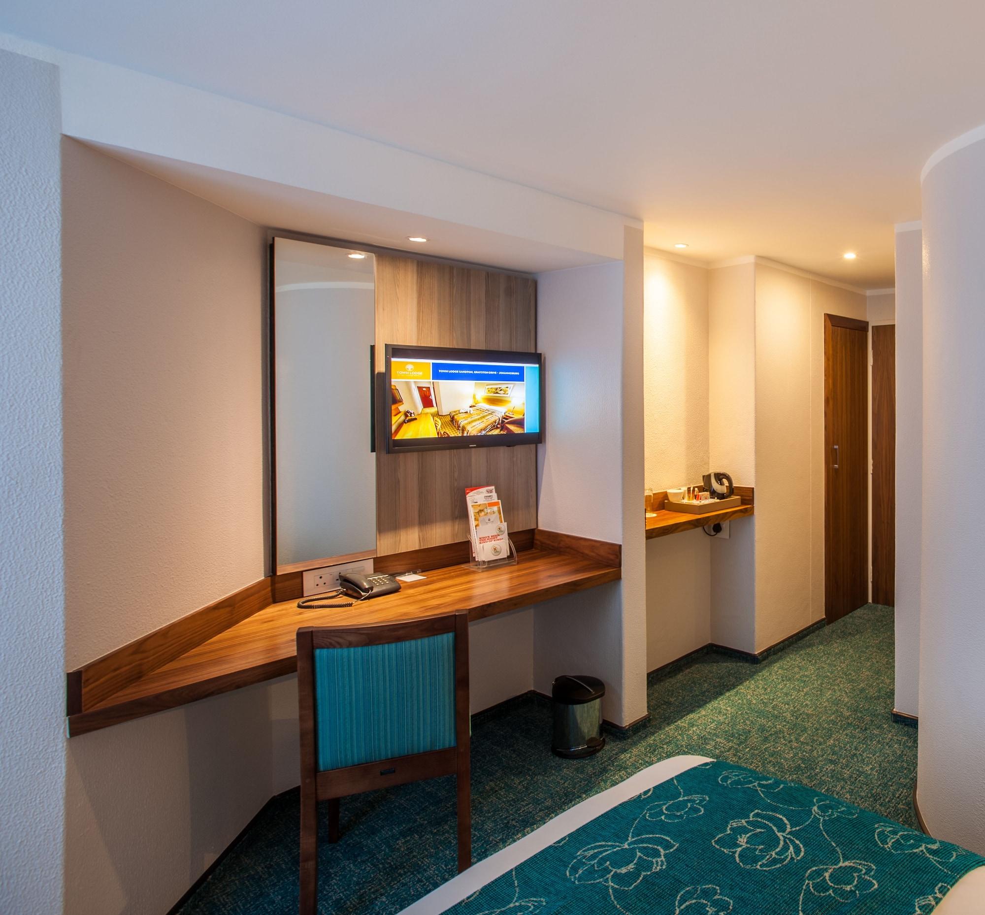 Town Lodge Mbombela Екстериор снимка